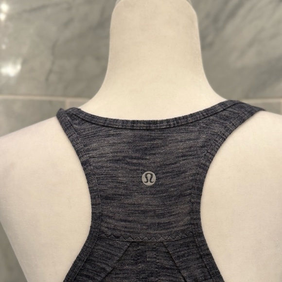 Lululemon Salute the Sun Tank Heathered Black size small 4 - Picture 7 of 12